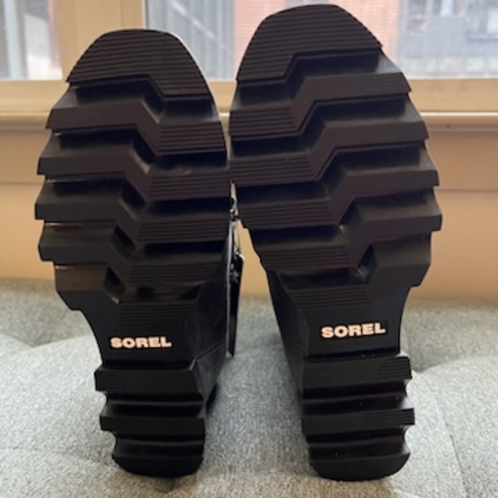 LAST PAIR! Sorel Women's Joan of Arctic Wedge III Lace Boot - Picture 7 of 8